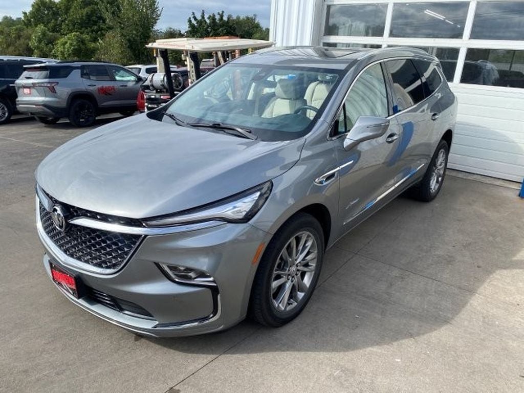 2023 Buick Enclave Avenir