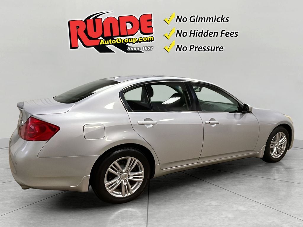 2013 INFINITI G37x x