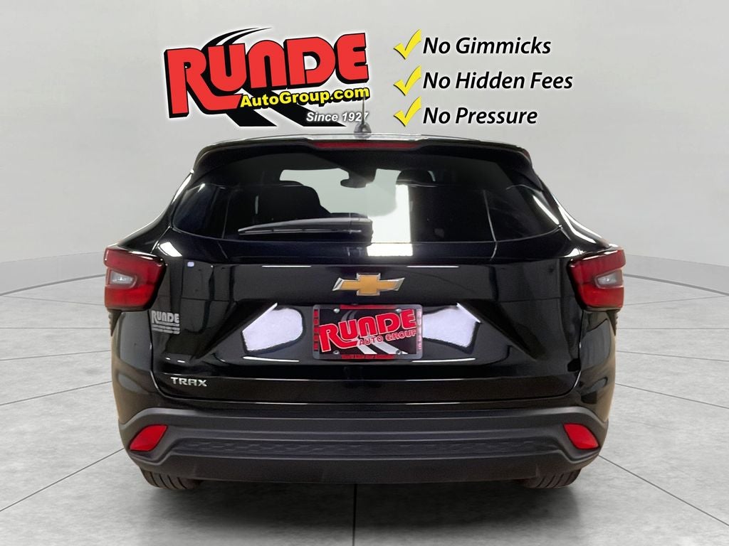 2025 Chevrolet Trax LS