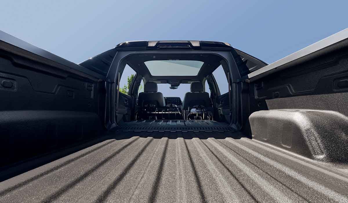 Runde Chevy - Dubuque Area Chevrolet Dealer in East Dubuque IL